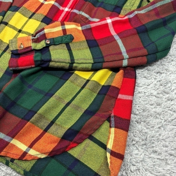 American Eagle Shirt Womens Small Button Up Plaid Flannel Soft Layering Outdoors - Picture 3 of 4